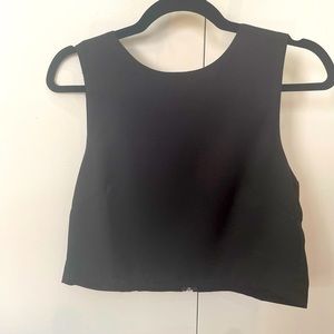 Black tank cropped
